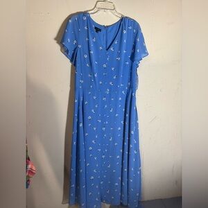 Talbots button front dress. Covered buttons self tie belt/crepe material lined